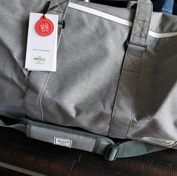 Herschel Supply Company Handbags - Herschal duffel weekend bag